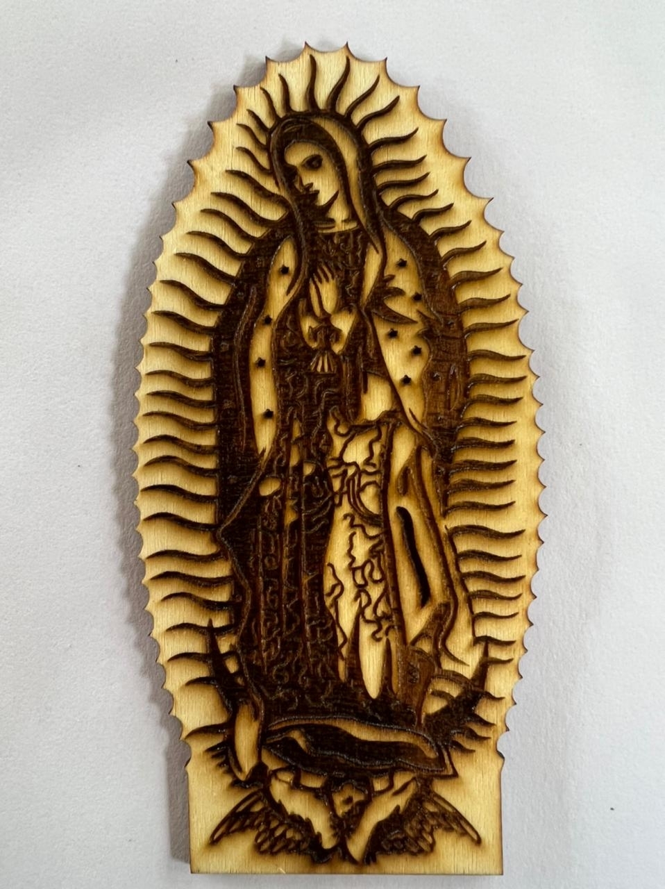 Para obsequiar Grabado en Madera - Virgen de Guadalupe